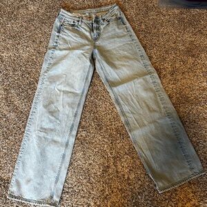 American Eagle -  Women’s 90s wide leg jeans size 2 Regular